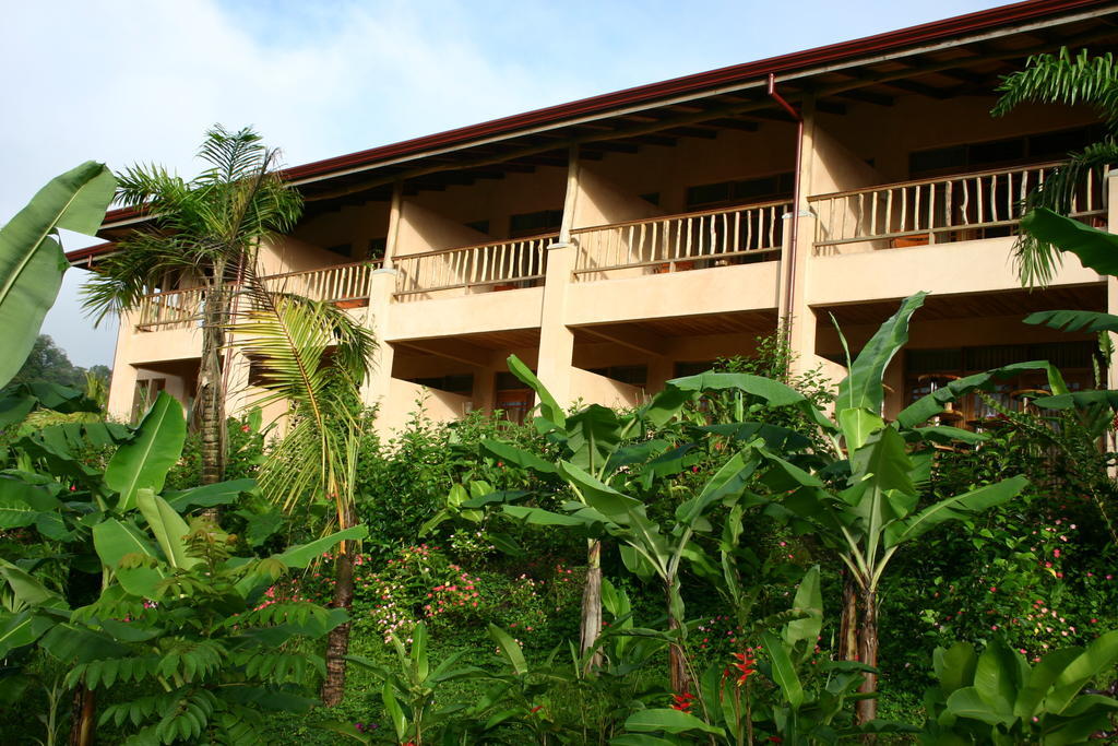 Lost Iguana Resort And Spa La Fortuna ภายนอก รูปภาพ