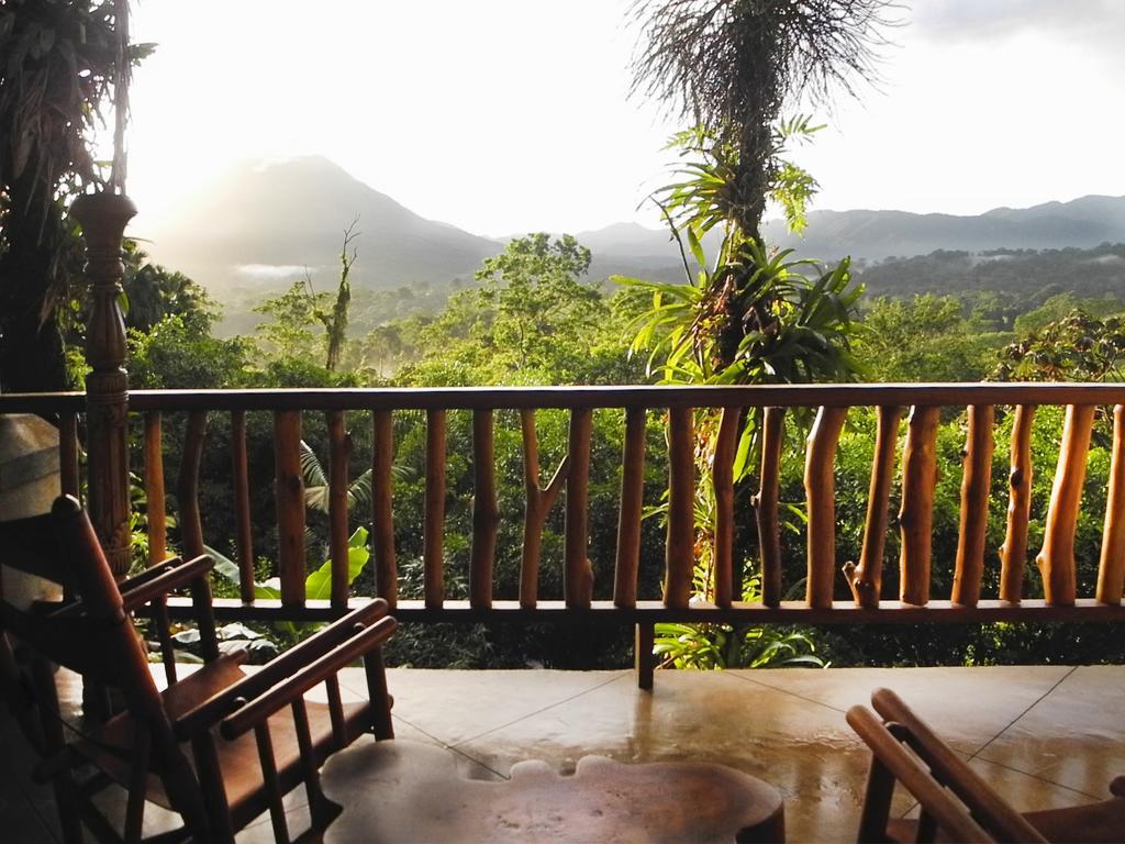 Lost Iguana Resort And Spa La Fortuna ภายนอก รูปภาพ